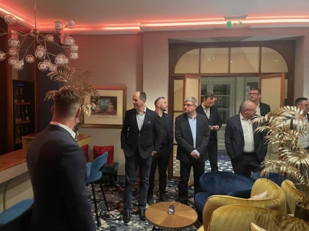 Vacsora a Haris Parkban - 1. galéria kép Kulcsár Akadémia
