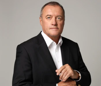 Kulcsár Tibor - Vezetés, munkatársi kommunikáció, delegálás